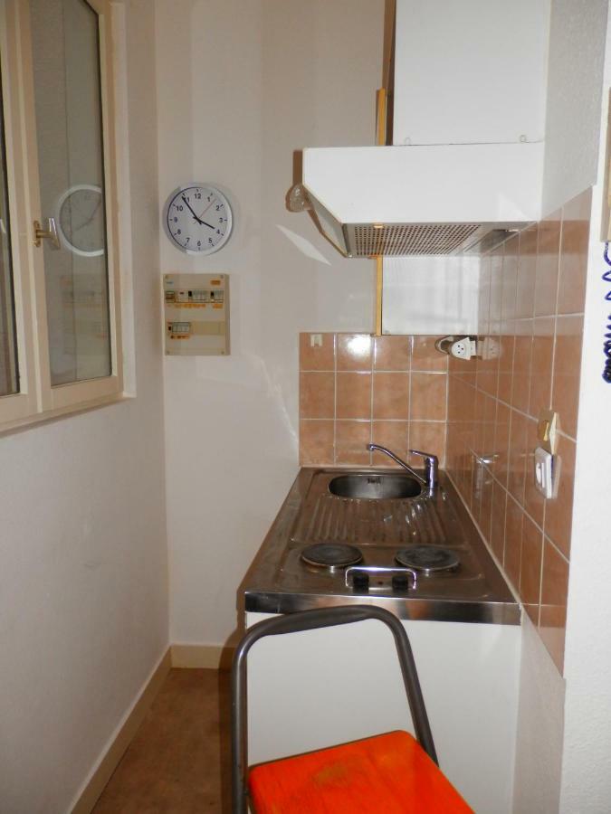 Couette & Cafe Roxane Apartment Bergerac Bagian luar foto